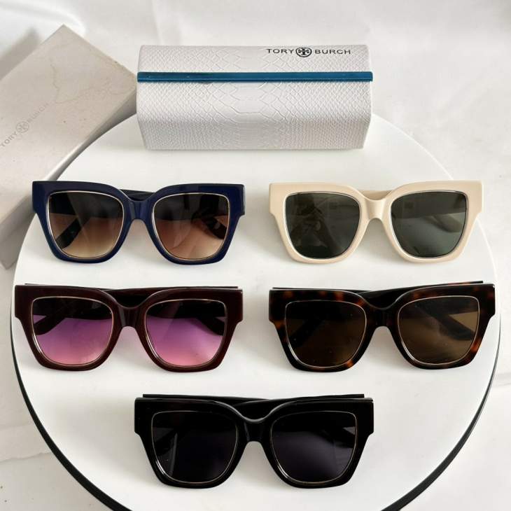 Picture of Jimmy Choo Sunglasses _SKUfw71367757fw